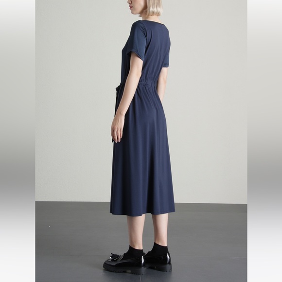 SOLD!on eBay Weekend MaxMara Label-cut Giro Belted Jersey &Satin Midi Dress - Picture 5 of 17